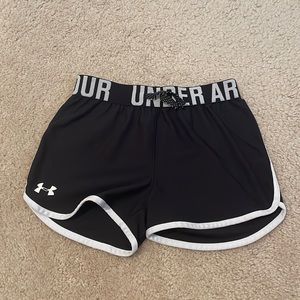 Black Under Armor shorts